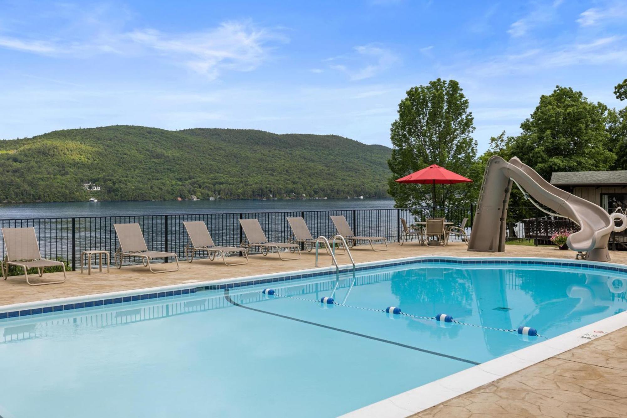 The Inn At Erlowest Lake George Exterior foto